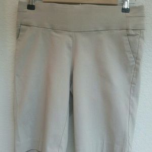 🌴Apt. 9 Bermuda Shorts